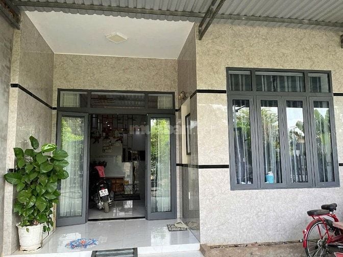 Căn Nhà Mặt Tiền Trung Tâm LaGi 336m2 Giá Cực Tốt Ra Biển 15 Phút