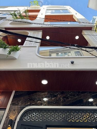 3lầu, full nội thất cao cấp, xách vali vào ở, Khu Thời Trang Lê Văn ỹ 