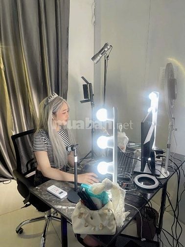 TUYỂN DỤNG STREAMER VÀ HÀNH CHÍNH NHÂN SỰ ( HR ) TẠI Q7 HCM