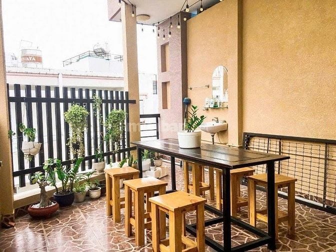 Góc Cô Bắc-Cô Giang,4Tầng,5PN,Khu Vực An Ninh, Sạch Sẻ,Cho Thuê Tốt