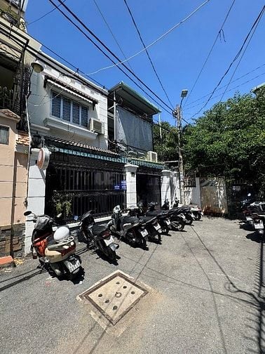 Cho thuê villa Nguyễn Huy Tưởng, P7, Bình Thạnh