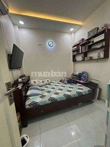 NHÀ 4 TẦNG KIÊN CỐ – HẺM XE HƠI GẦN MẶT TIỀN BÀ HOM – Q6