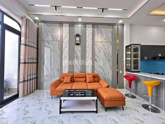 🏡 **BÁN NHÀ 6 LẦU MẶT TIỀN ĐƯỜNG 3/2 – VỊ TRÍ ĐẮC ĐỊA, KINH DOANH SẦM