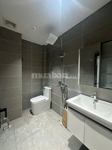 Tôi chính chủ cần bán nhà 5 tầng, địa chỉ ngõ 59/112/3 Phạm Văn Đồng