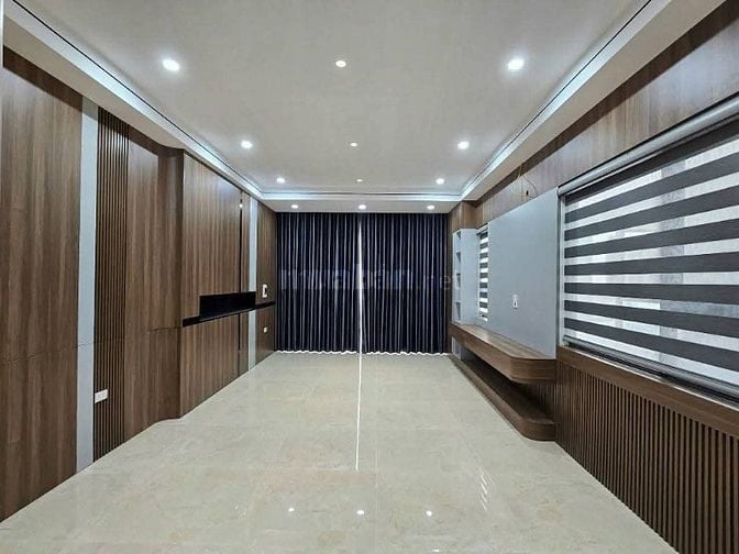 BÁN NHÀ PHÚC ĐỒNG LONG BIÊN 6 TẦNG. THANG MÁY. Ô TÔ. LÔ GÓC. 10.5 TỶ