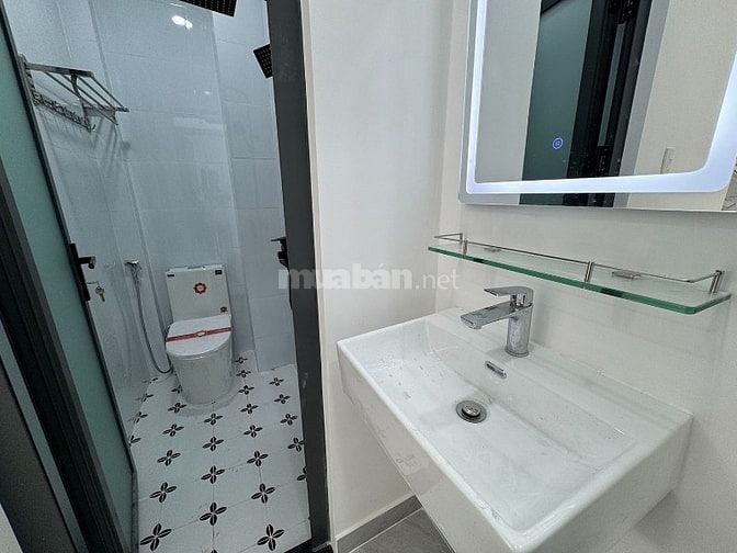 3lầu, full nội thất cao cấp, xách vali vào ở, Khu Thời Trang Lê Văn ỹ 