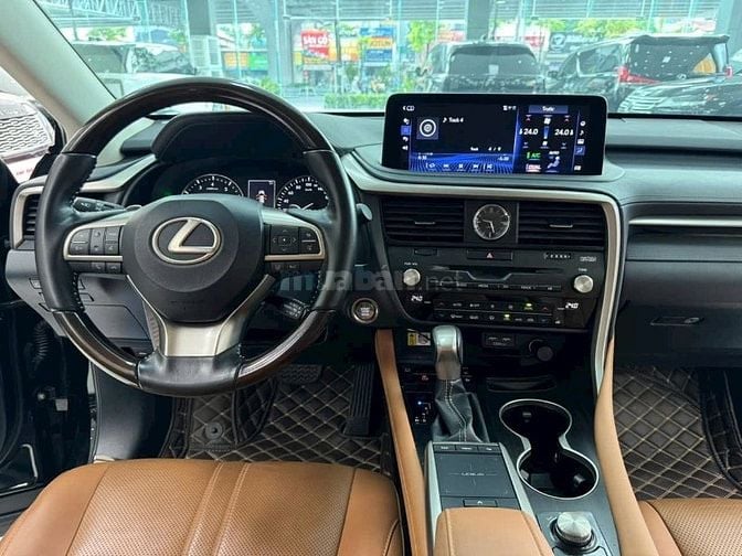Bán Lexus RX350 màu đen. Model 2020, chạy 4 vạn Km, full lịch sử hãng.