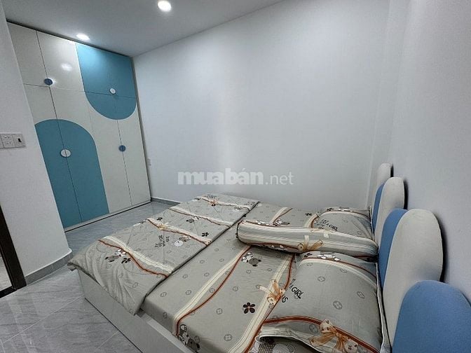 3lầu, full nội thất cao cấp, xách vali vào ở, Khu Thời Trang Lê Văn ỹ 