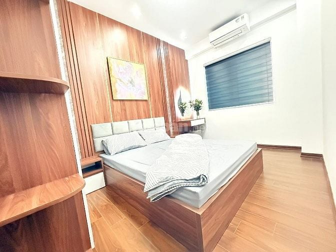6 Tầng Thang máy DT 50 m2 MT 6 m  giá 15 Tỷ 