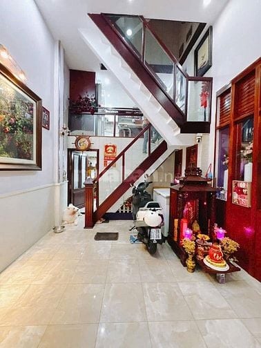 BÁN NHÀ Q4 ĐẸP XE TĂNG VÀO NHÀ MẶT TIỀN ĐƯỜNG SỐ XE TẢI 8M 5 TẤM ĐÚC B