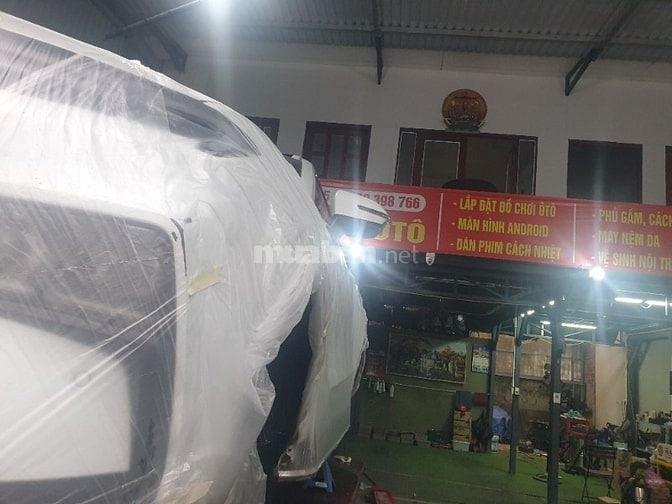 Cần thợ rửa xe ôtô chưa biết nghề sẽ được đào tạo 