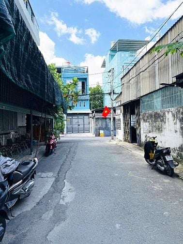 Nhà 3 lầu Cao Cấp hẻm xe hơi 6m Bùi Quang Là, P12, Q.Gò Vấp