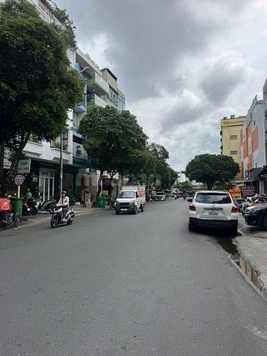 mặt tiền 109a Trần Nguyên Đán, P.3, Q.Bình Thạnh  