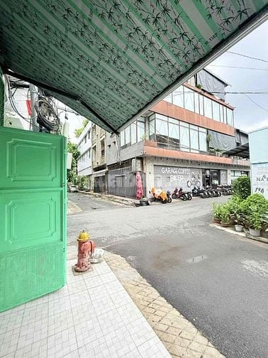 Mặt bằng kinh doanh, 2 mặt tiền cư xá Lữ Gia