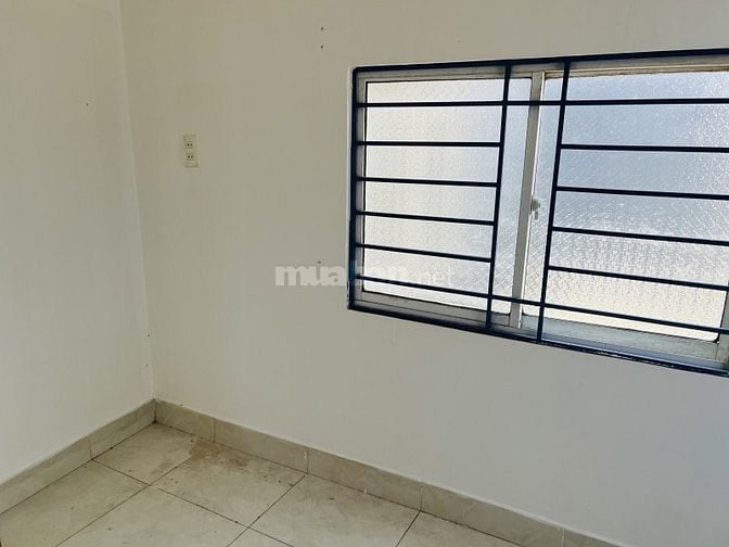 Hẻm Ô tô Phó Đức Chính 41m2 Ngang 6m, 2 Tầng Khu Hiếm Bán Chỉ Hơn 3 Tỷ