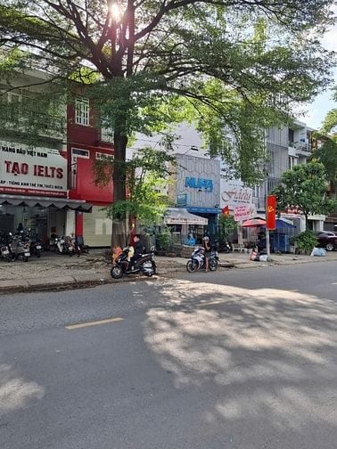 Bán đất mặt tiền Nguyễn Hoàng phường An Phú Quận 2 giá 23,5 tỷ