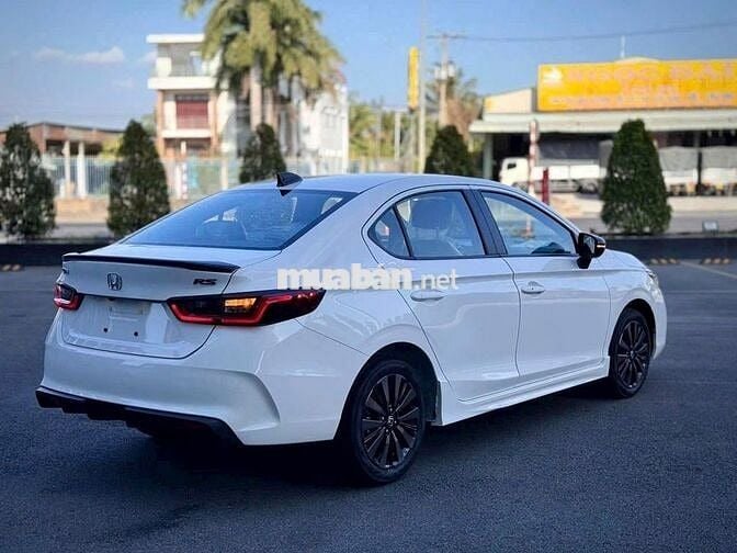 Honda City 2025 RS, Giảm 100% LPTB trong Tháng 7!