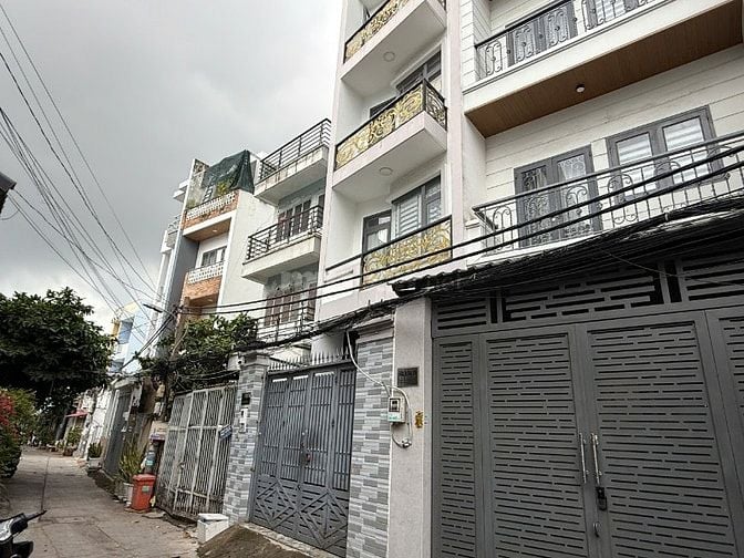 ✅Nhà Hẻm Si co , 4.3x16 Gần Tòa Nhà Huy Hưng.  Bình Trị Đông B ,Bình T