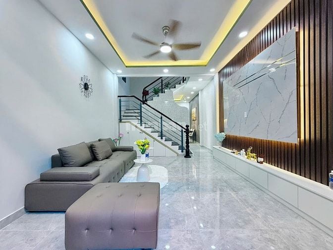 CHÍNH CHỦ BÁN NHÀ PHẠM VĂN CHIÊU ĐÚC 1LẦU HẺM XE HƠI FULL NỘI THẤT