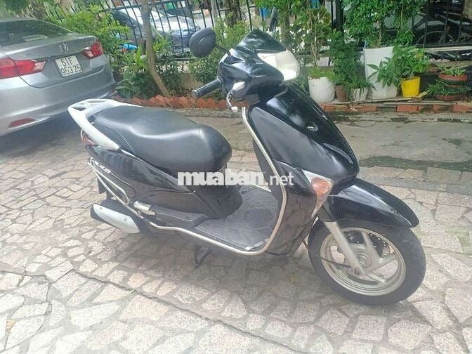 Xe Honda lead fi
