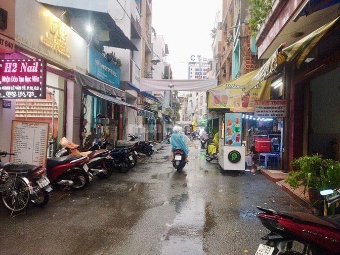 Nhà Kinh Doanh Hẻm 10m, Sát Mặt Tiền Lê Văn Sỹ, Q3, 3 Tầng, 33m2, 7T8