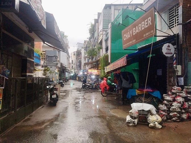 Nhà Kinh Doanh Hẻm 10m, Sát Mặt Tiền Lê Văn Sỹ, Q3, 3 Tầng, 33m2, 7T8