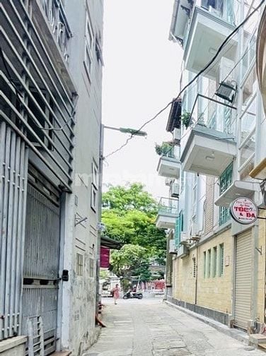 10M RA PHỐ KIM NGƯU_ÔTÔ TẢI ĐỖ CỬA_MẶT TIỀN RỘNG_DT75m2 x 4TẦNG=19TỶ