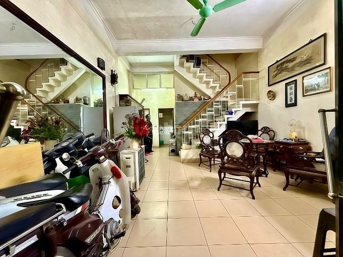 Phân lô Lý Nam Đế 55m2*5T,mt:5.2m,oto tránh,30m ra phố,TT Quân Đội.