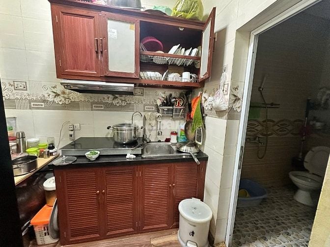 Chính chủ cần bán nhà 111 tập thể Thống Kê P506b phố Láng Hạ