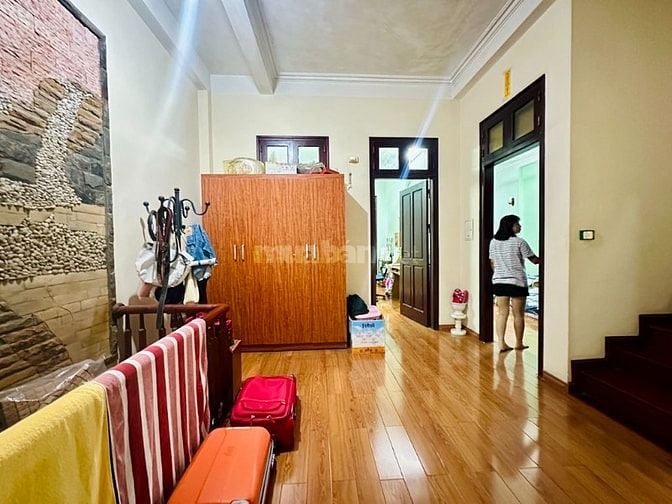10M RA PHỐ KIM NGƯU_ÔTÔ TẢI ĐỖ CỬA_MẶT TIỀN RỘNG_DT75m2 x 4TẦNG=19TỶ
