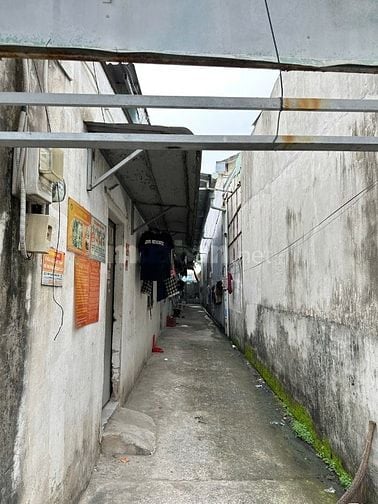 Nhà mặt tiền 216m2, đường thị trấn Tân Hiệp, Hóc Môn đang cho thuê 