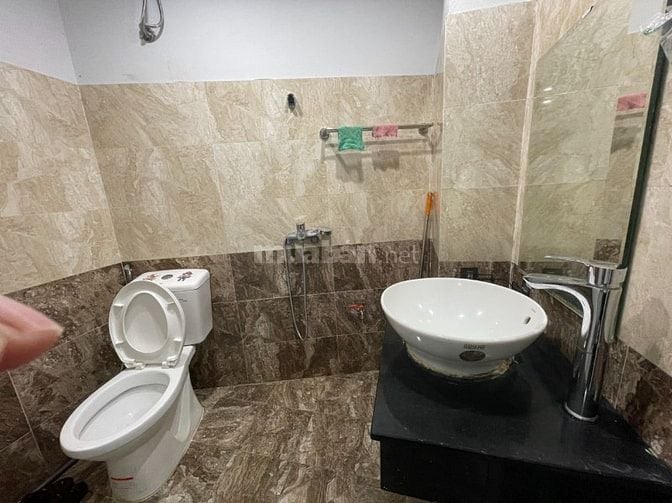 Chính chủ cho thuê phòng ful nội thất mặt đường lớn
