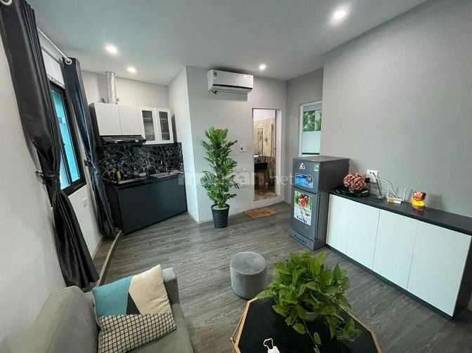 Chính chủ cho thuê phòng ful nội thất mặt đường lớn