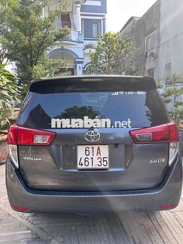 Toyota Innova 2018 2.0E - 300 km