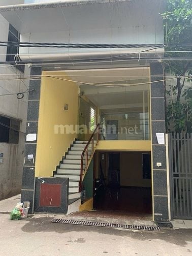 Cho thuê văn phòng tầng 1, diện tích 40m2, số 20 ngõ 112 Mễ Trì Thượng