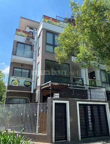 Cần cho thuê nhà Mặt Tiền Đường Số 6 trong khu CC Hà Đô P.12 Q.10