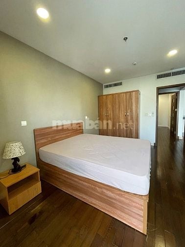 Cho thuê căn hộ chung cư Lancaster - 20 Núi Trúc, Ba Đình