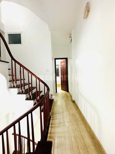 Nhà đẹp 34 m2 Lê Đức Thọ, nhỉnh 6 tỷ -Thoáng mát, tràn ngập ánh sáng.