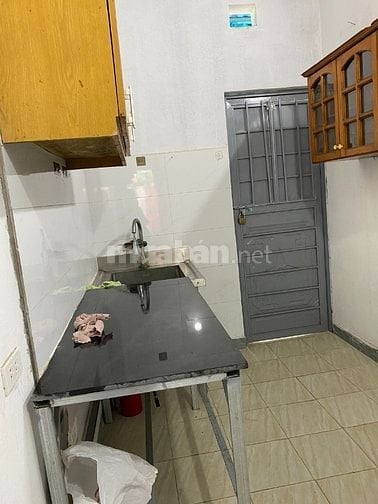 Cho thuê nhà ở số 58A ngõ 99/110/79 Định Công Hạ, diện tích 50m2