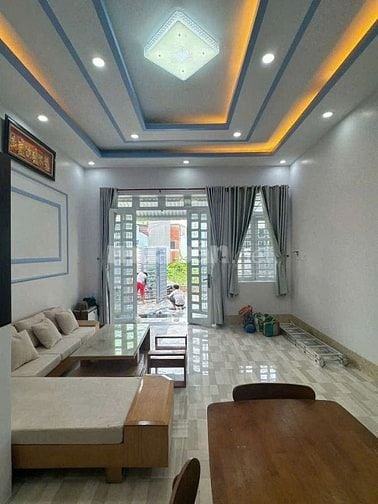 BÁN GẤP BÌNH CHÁNH NHÀ ĐẸP GIÁ 670TR