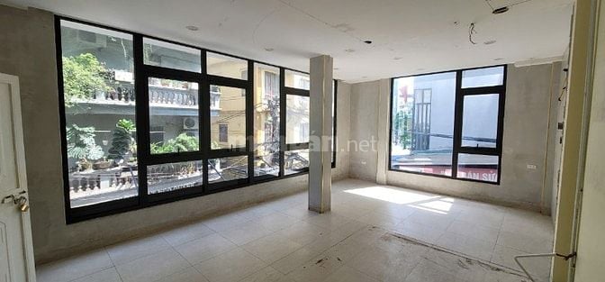 Cho thuê tầng 1, 2, nhà 2 mặt tiền đường Chùa Quỳnh và Ngõ Quỳnh, HBT