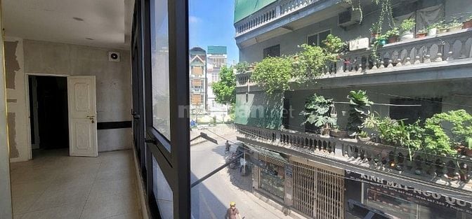 Cho thuê tầng 1, 2, nhà 2 mặt tiền đường Chùa Quỳnh và Ngõ Quỳnh, HBT