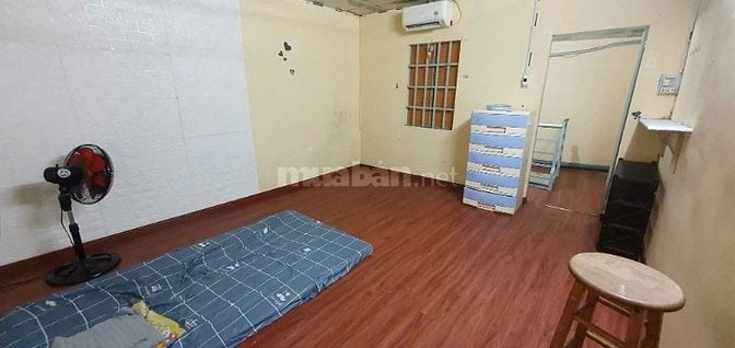 Cho thuê nhà nguyên căn Trần Quốc Toản, Quận 3, 3,7x10, 8,5tr/th