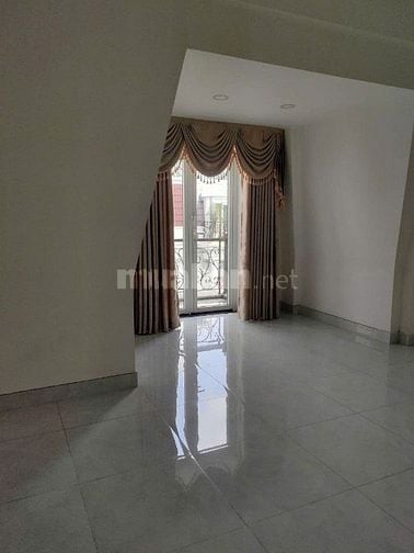 Cần cho thuê nhà MT Đường Số 6 khu Cityland P.7 Q.Gò Vấp