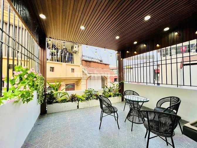 Bán nhà Bùi Xương Trạch Thanh xuân, 46m2, 4 tầng, MT4m, giá 9.3 tỷ