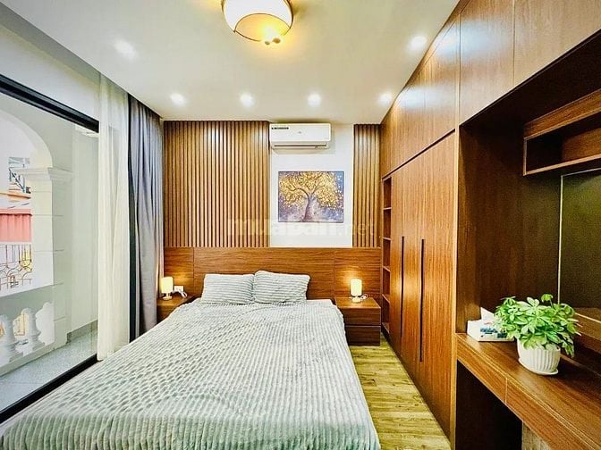 Bán nhà Bùi Xương Trạch Thanh xuân, 46m2, 4 tầng, MT4m, giá 9.3 tỷ