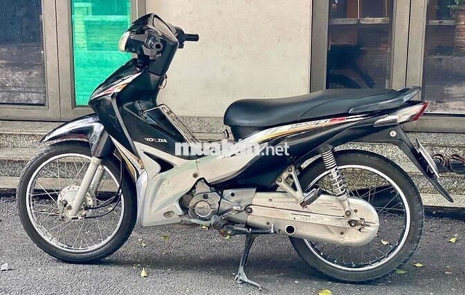 Cần bán Honda Wave S 110 đk 2012 bstp máy zin êm.