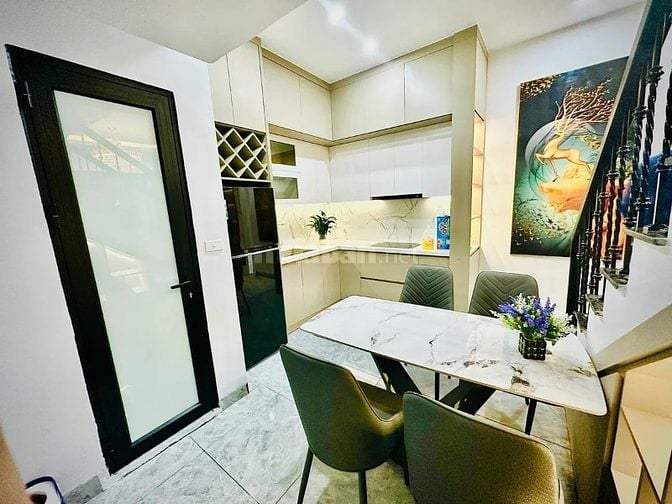 Bán nhà Bùi Xương Trạch Thanh xuân, 46m2, 4 tầng, MT4m, giá 9.3 tỷ
