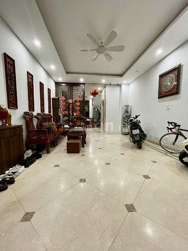 Mặt phố Hà Đông 70m2 thang máy chỉ 23 tỷ