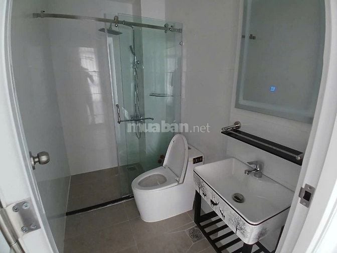 Cần cho thuê nhà MT 63A Đường Số 3 Cư Xá Lữ Gia P.15 Q.11. 